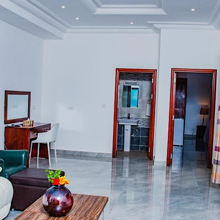 Majula Boutique Hotel Serrekunda Exterior photo